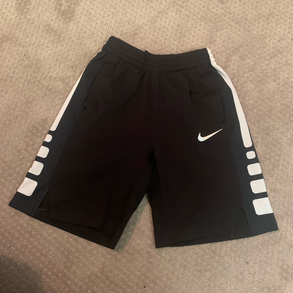 Nike Elite shorts